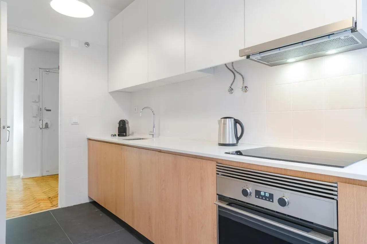 Casa Boma Lisboa - Sunny And Spacious Apartment With Private Terrace - Alcantara II ポルトガル